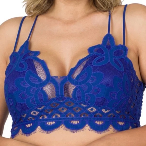 Other - PLUS SIZE LACE BRALETTE BEAUTIFUL BLUE BRA PLUS SIZE INTIMATES NEW